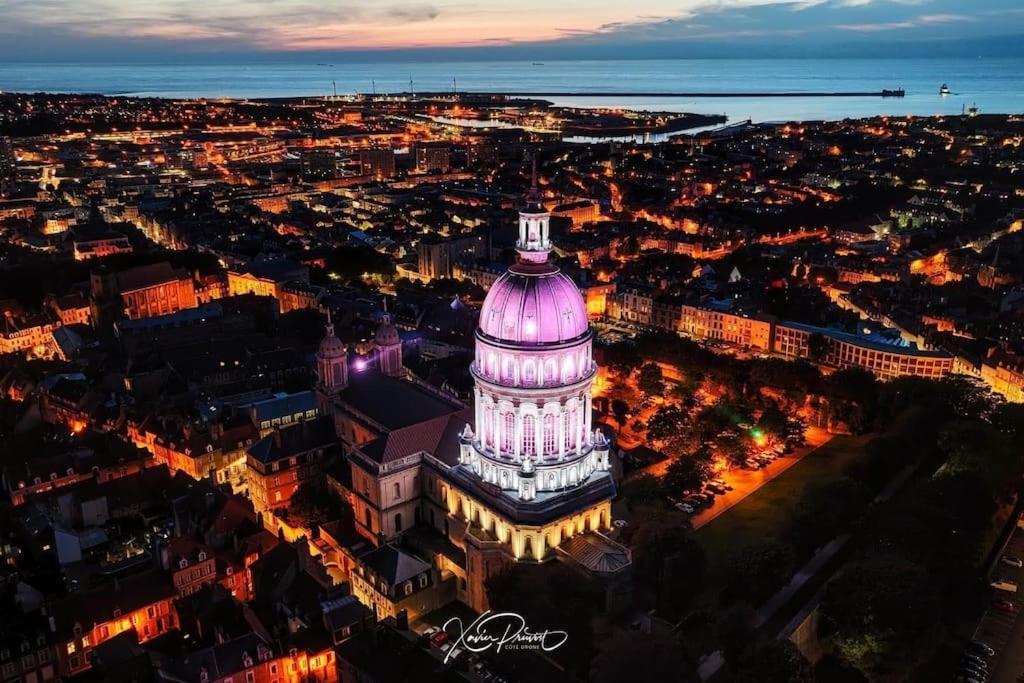 Апартаменты Le Tiki De Notre-Dame - Duplex Vue Cathedrale Булонь-сюр-Мер Экстерьер фото